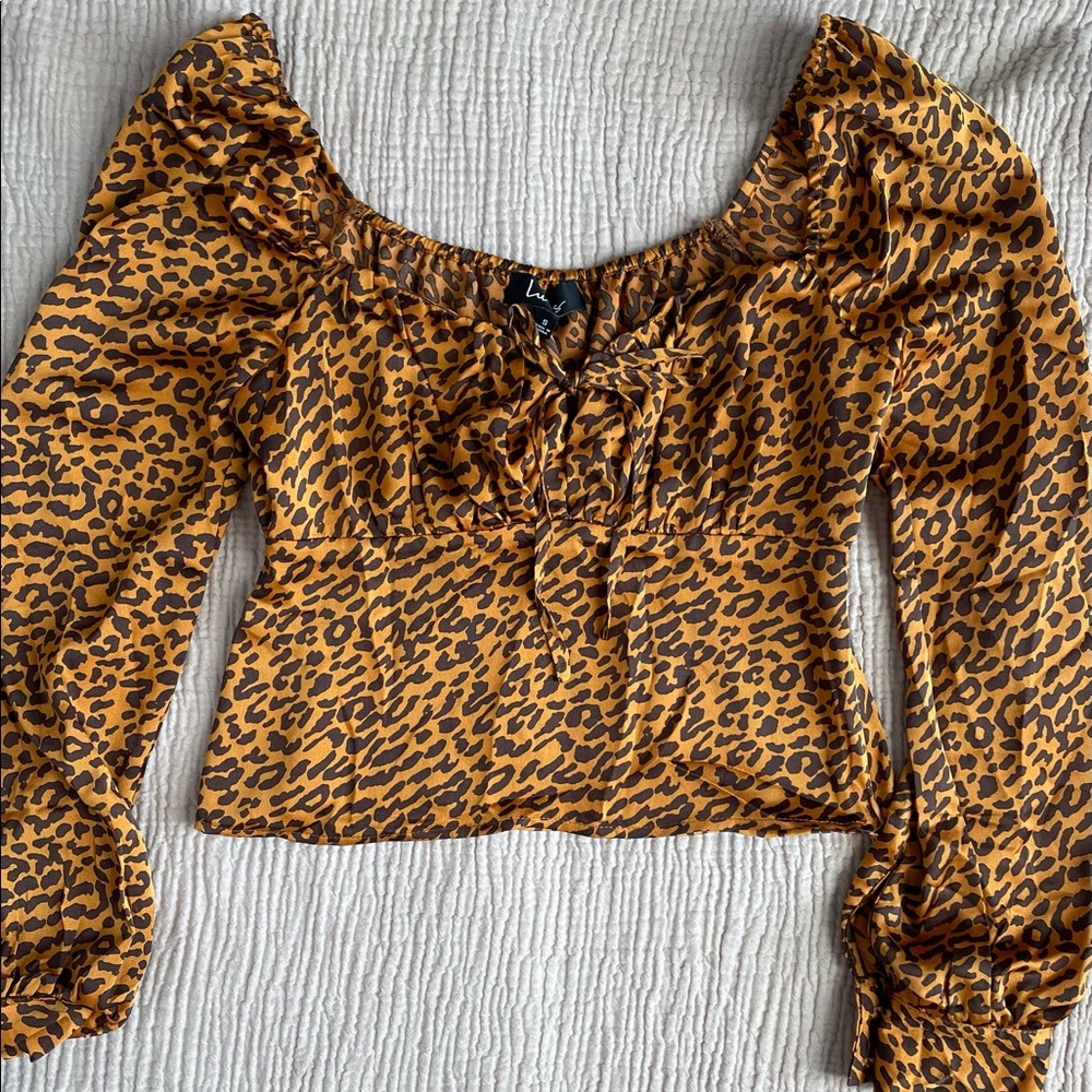 Lulus cheetah top